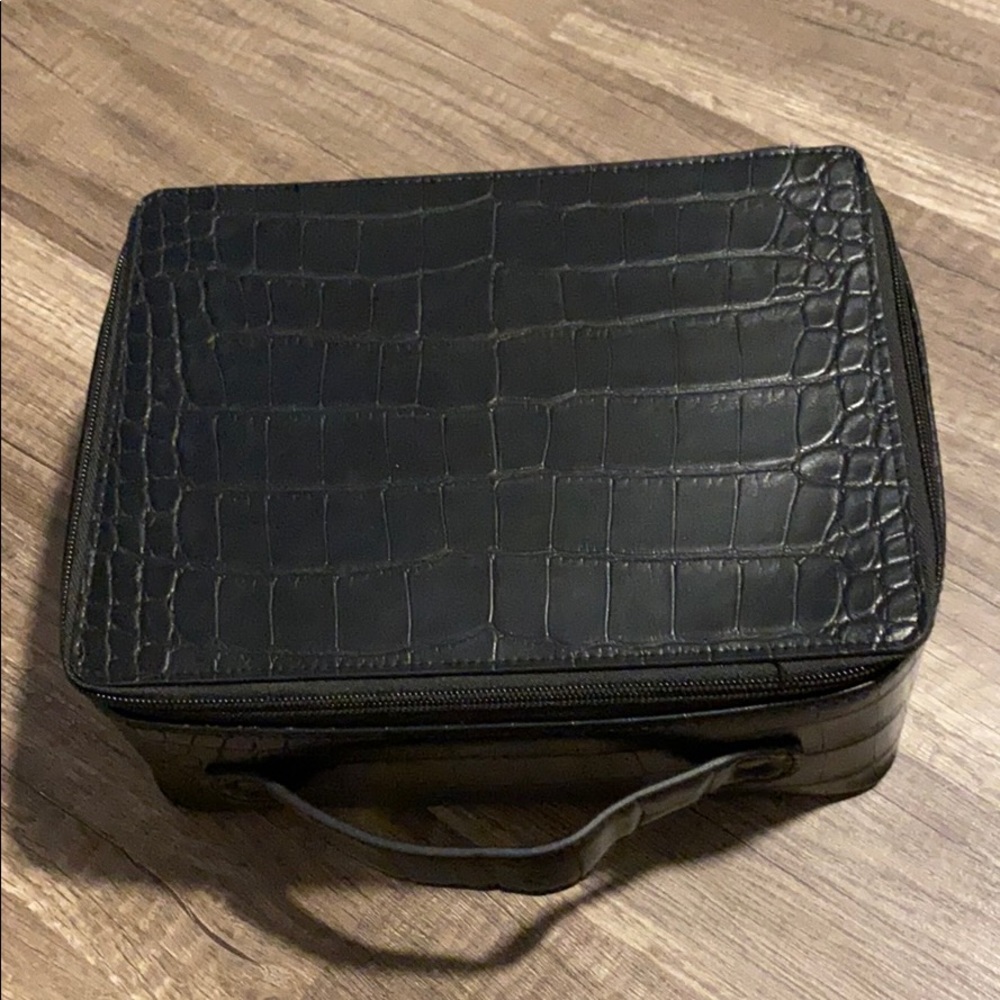 BEIS cosmetics case - mockcrock